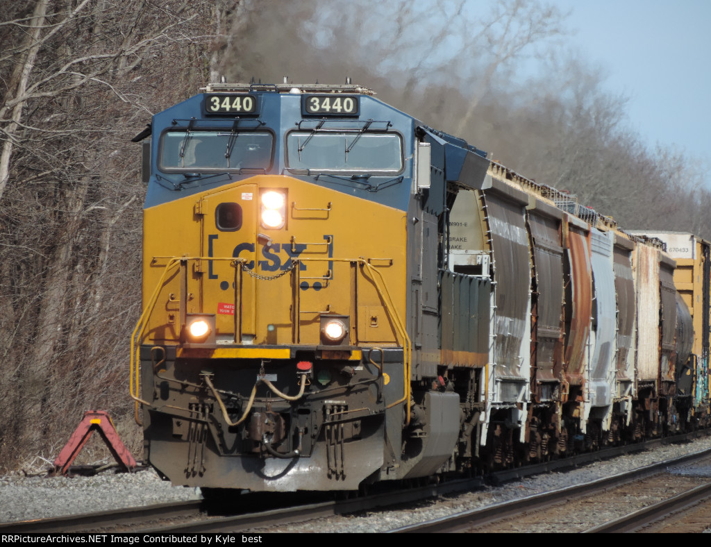 CSX 3440 on Q363